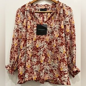 NWT CYNTHIA ROWLEY BROWN FLORAL FLOATY BLOUSE W/ FEMININE RUFFLE DETAILS